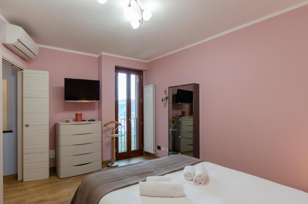 Altido Splendid Flat With Terrace & Magnificent View Apartamento Breccanecca Exterior foto